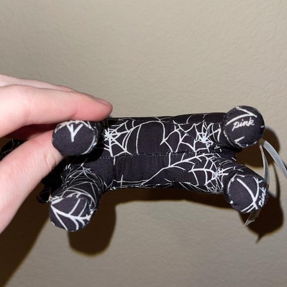PINK VS 2022 Halloween Boo Spider Web Mini Dog - Picture 5 of 5